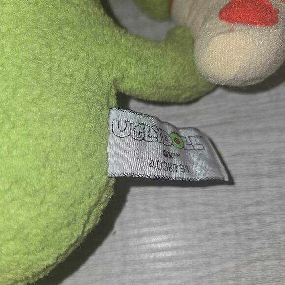 UGLYDOLL 9" Ugly Doll 2013 OX PIZZA Slice Green Retired - Picture 11 of 12